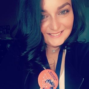 Meet your Posher, Ina